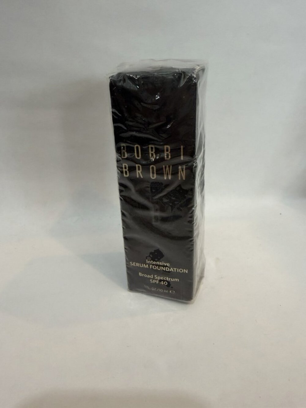 Bobbi Brown W-066 Warm HONEY Intensive Serum Foundation SPF 40 1 oz. NEW